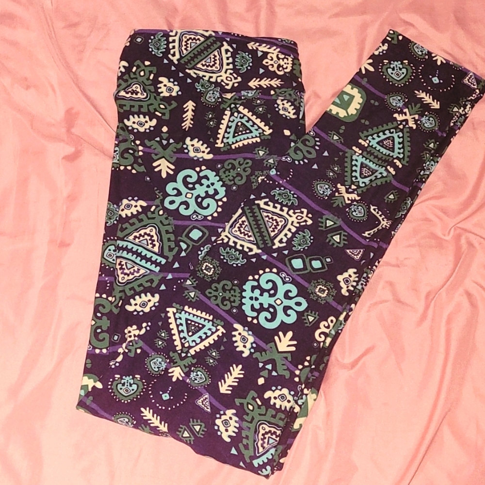 LuLaRoe Purple/Multicolored Shapes Pattern Leggings